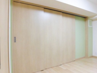 玄関を広々とした自転車も置ける開放的な空間に 渋谷区I様邸 玄関を広々とした自転車も置ける開放的な空間に 渋谷区I様邸